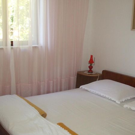 Apartments Marina Supetar Εξωτερικό φωτογραφία