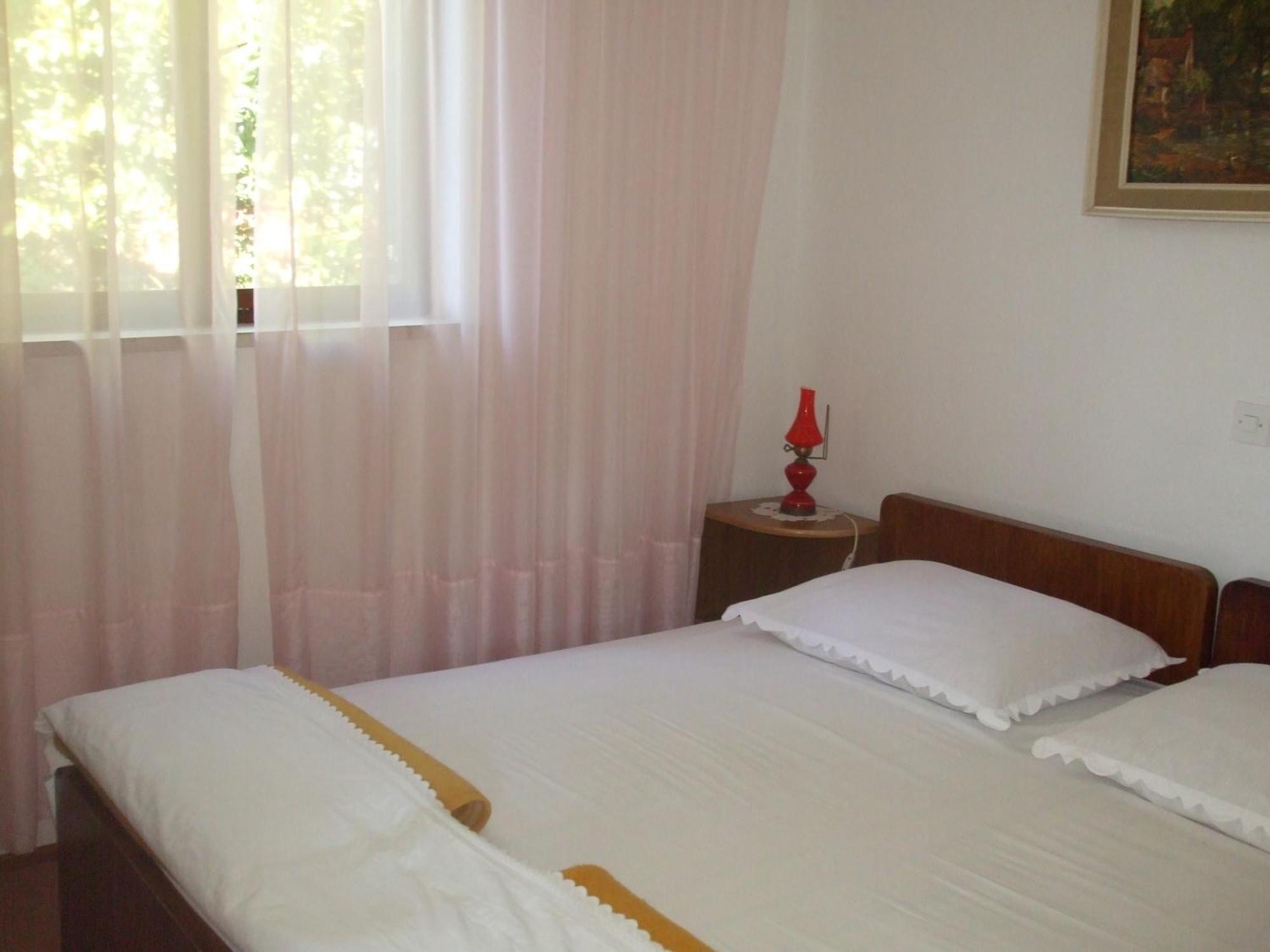 Apartments Marina Supetar Εξωτερικό φωτογραφία