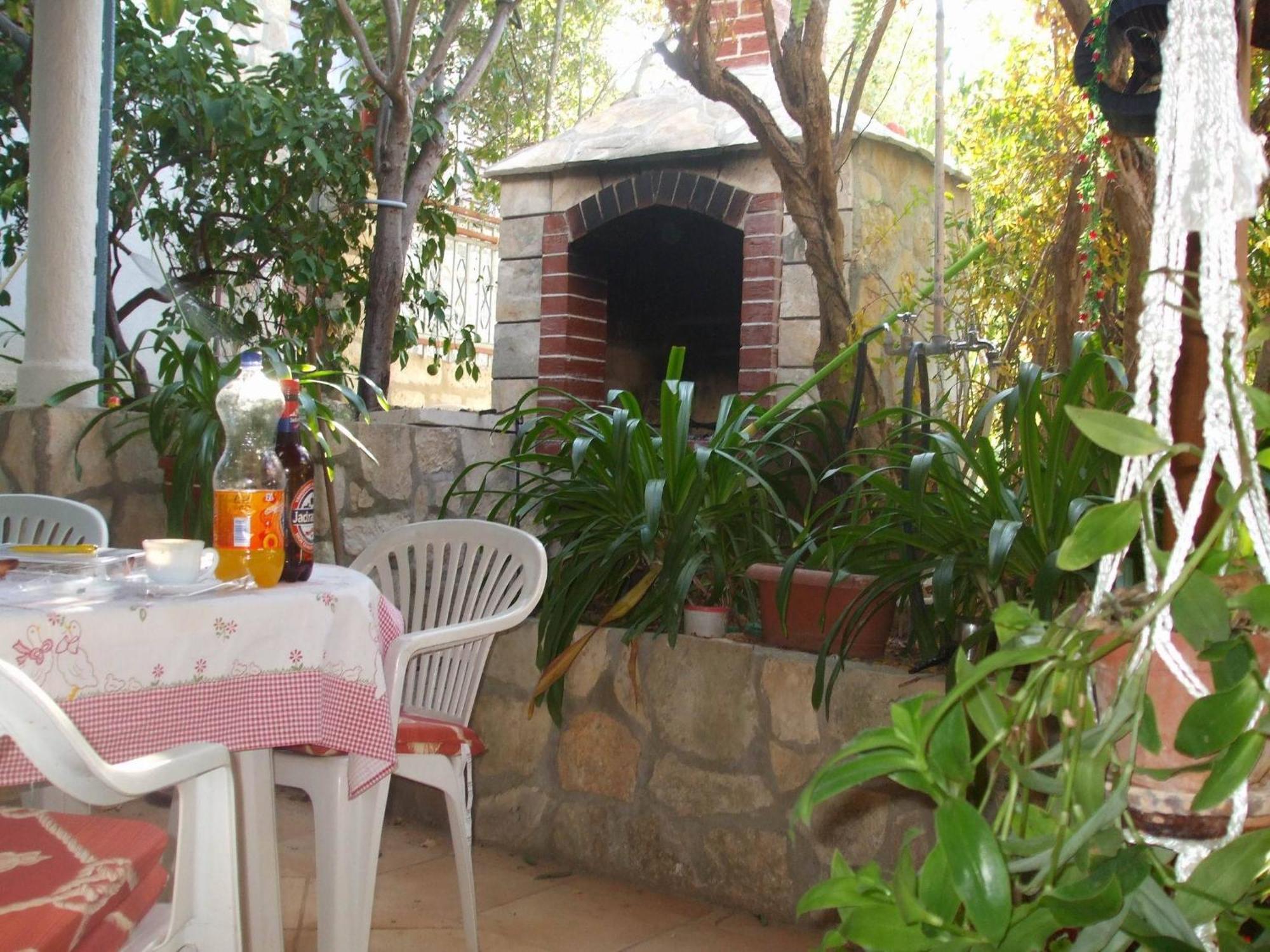 Apartments Marina Supetar Εξωτερικό φωτογραφία