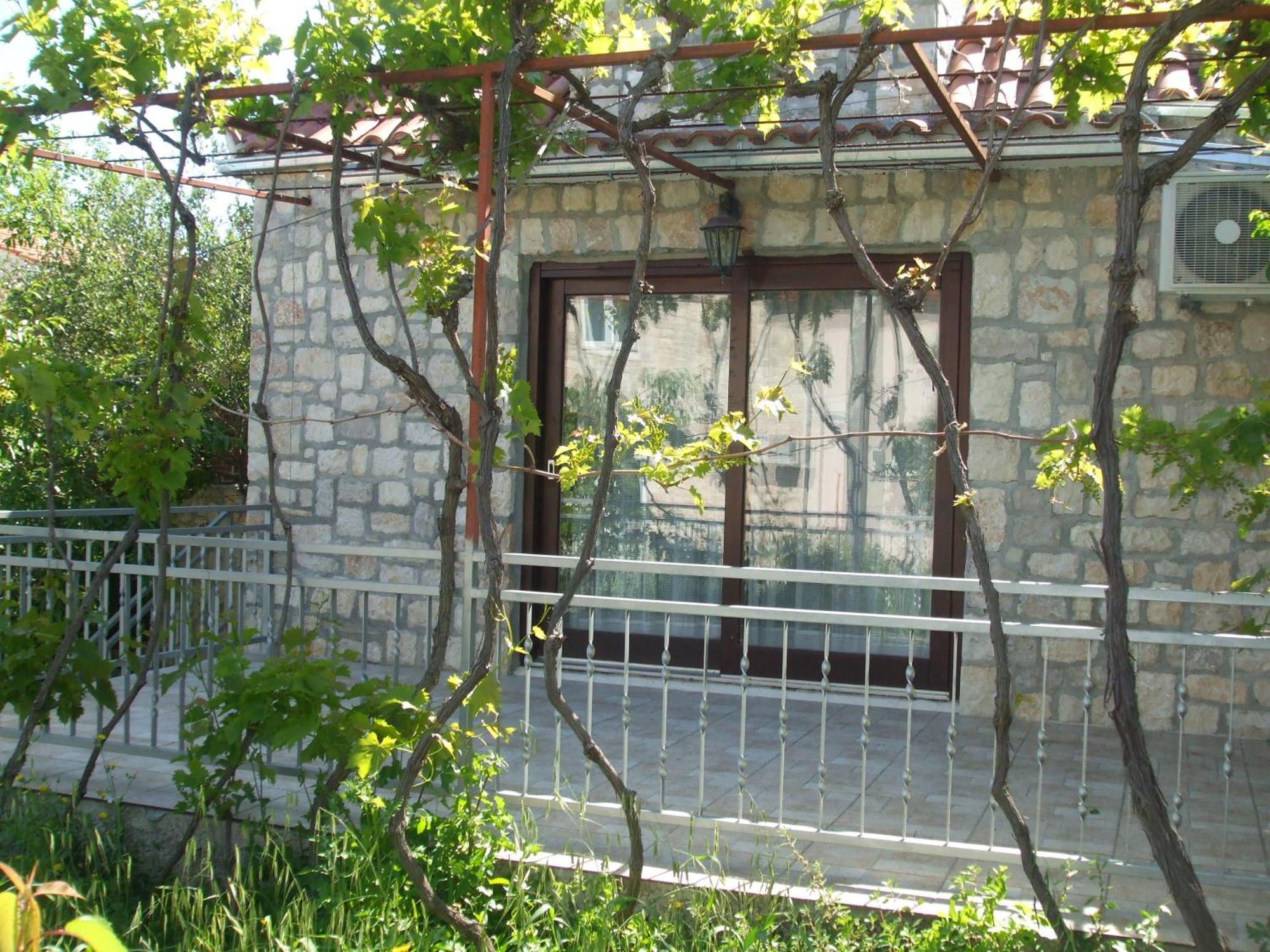 Apartments Marina Supetar Εξωτερικό φωτογραφία