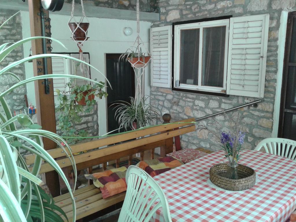 Apartments Marina Supetar Εξωτερικό φωτογραφία