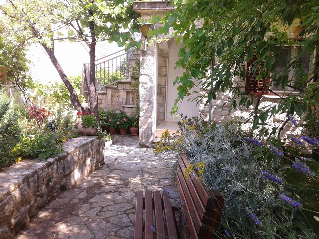 Apartments Marina Supetar Εξωτερικό φωτογραφία