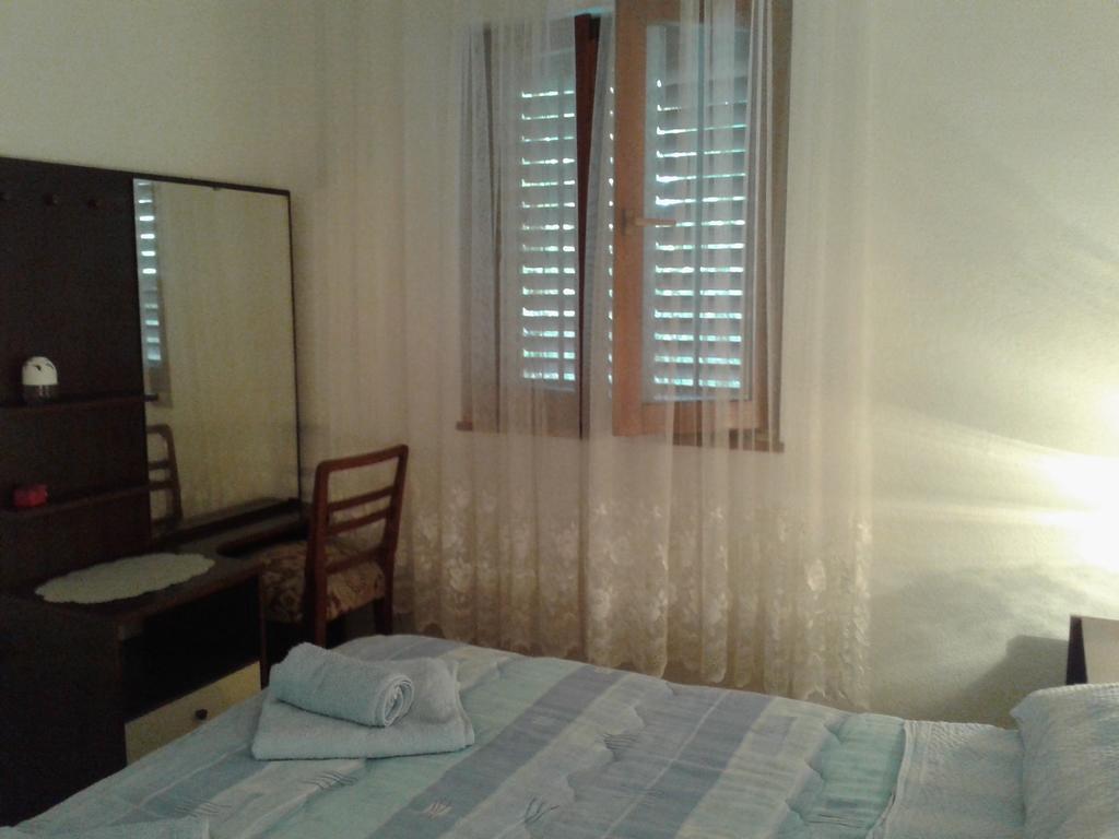 Apartments Marina Supetar Εξωτερικό φωτογραφία