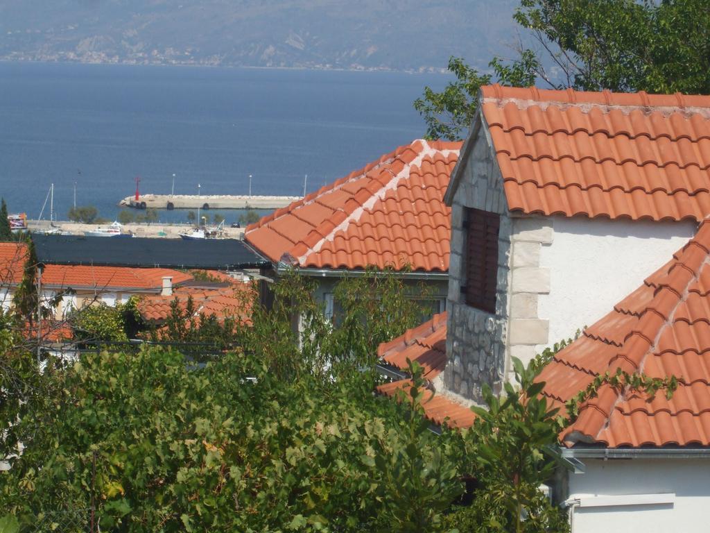 Apartments Marina Supetar Εξωτερικό φωτογραφία