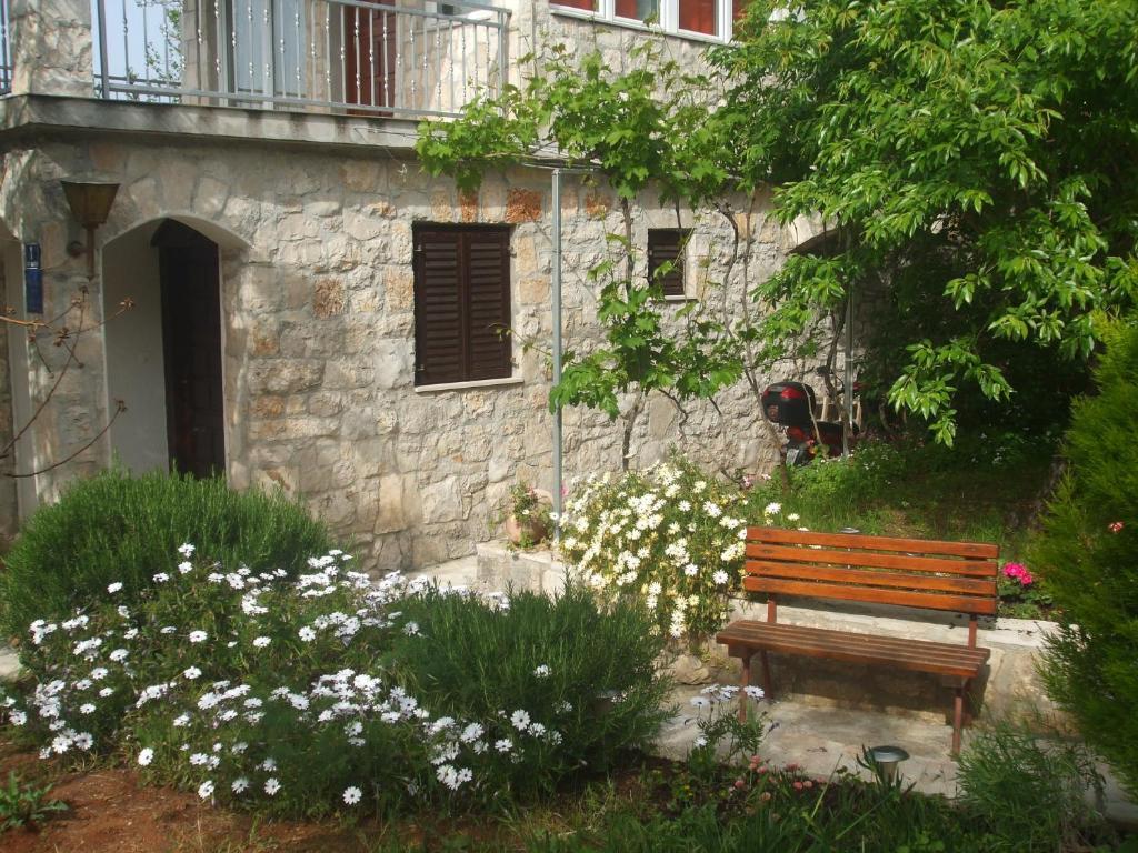 Apartments Marina Supetar Εξωτερικό φωτογραφία